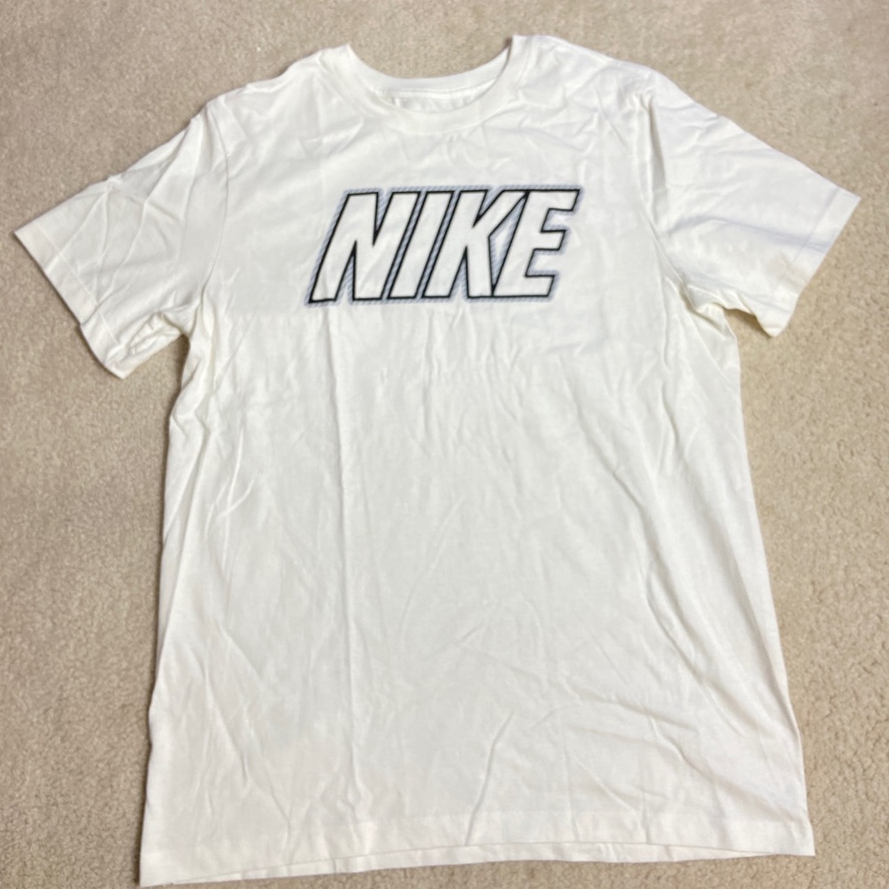 Nike T-Shirt